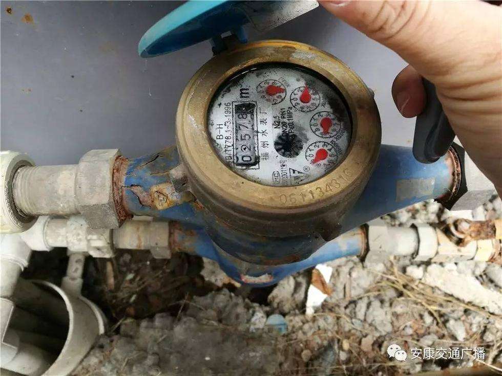 福田家里水表在不用的时候空转，是漏水吗？
